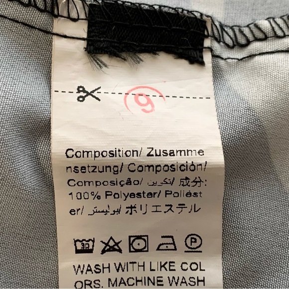 Shawl Collar Sleeveless Blouse - Picture 7 of 7